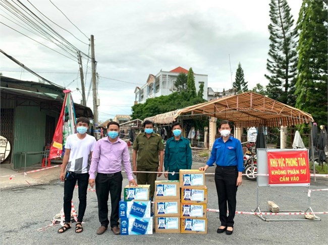 Tiền Giang: Hướng về vùng phong tỏa bằng cả trái tim (03/08/2021)